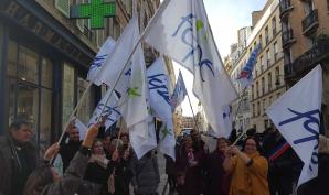 Photo de la manifestation au ministère